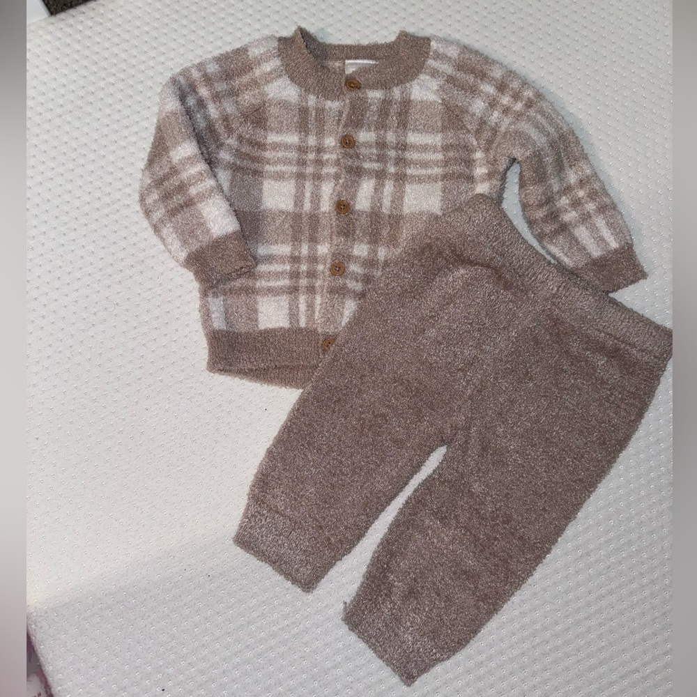 Gerber Modern Moments 2 piece soft knit Sweater set Size 3-6 m